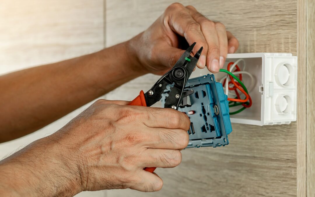 Charlotte’s Best Electrician Discusses Common Electrical Hazards